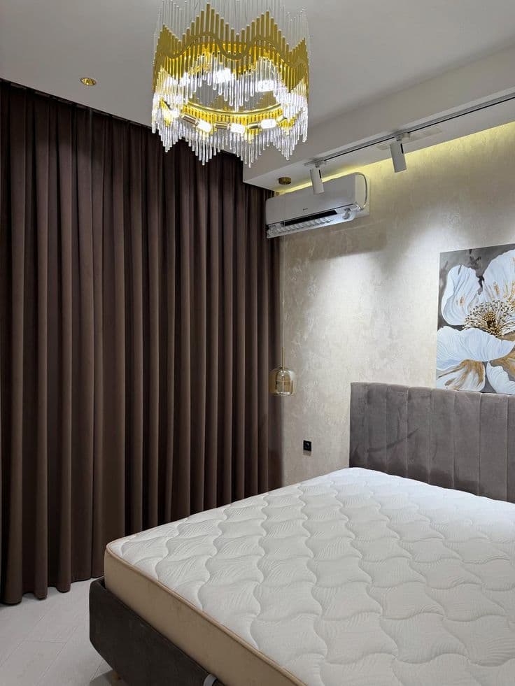 Satin Curtains in a Hyderabad home — example 3